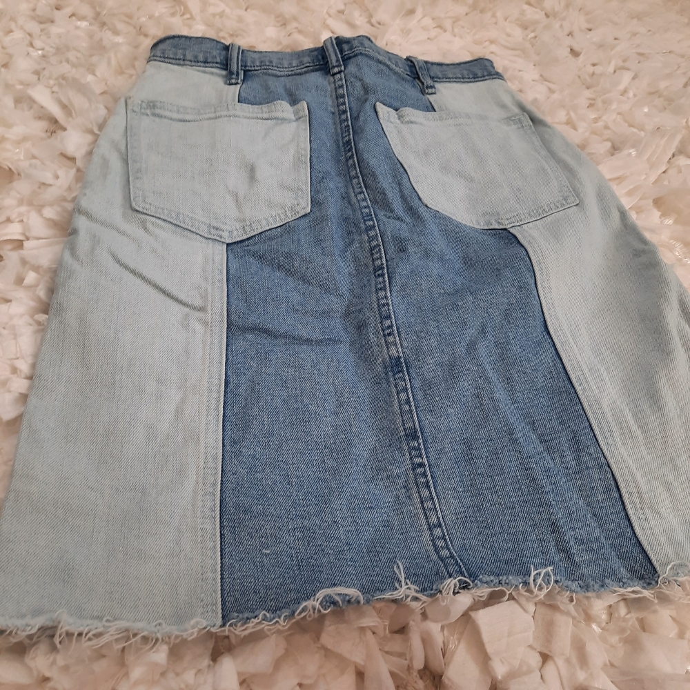 GAP Denim Mixed Denim Patchwork Jean Dkirt Fitted Button Front Sz 25 - Picture 5 of 12